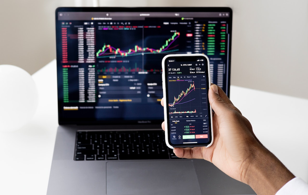 Si possono inviare Bitcoin a un indirizzo non Bitcoin?