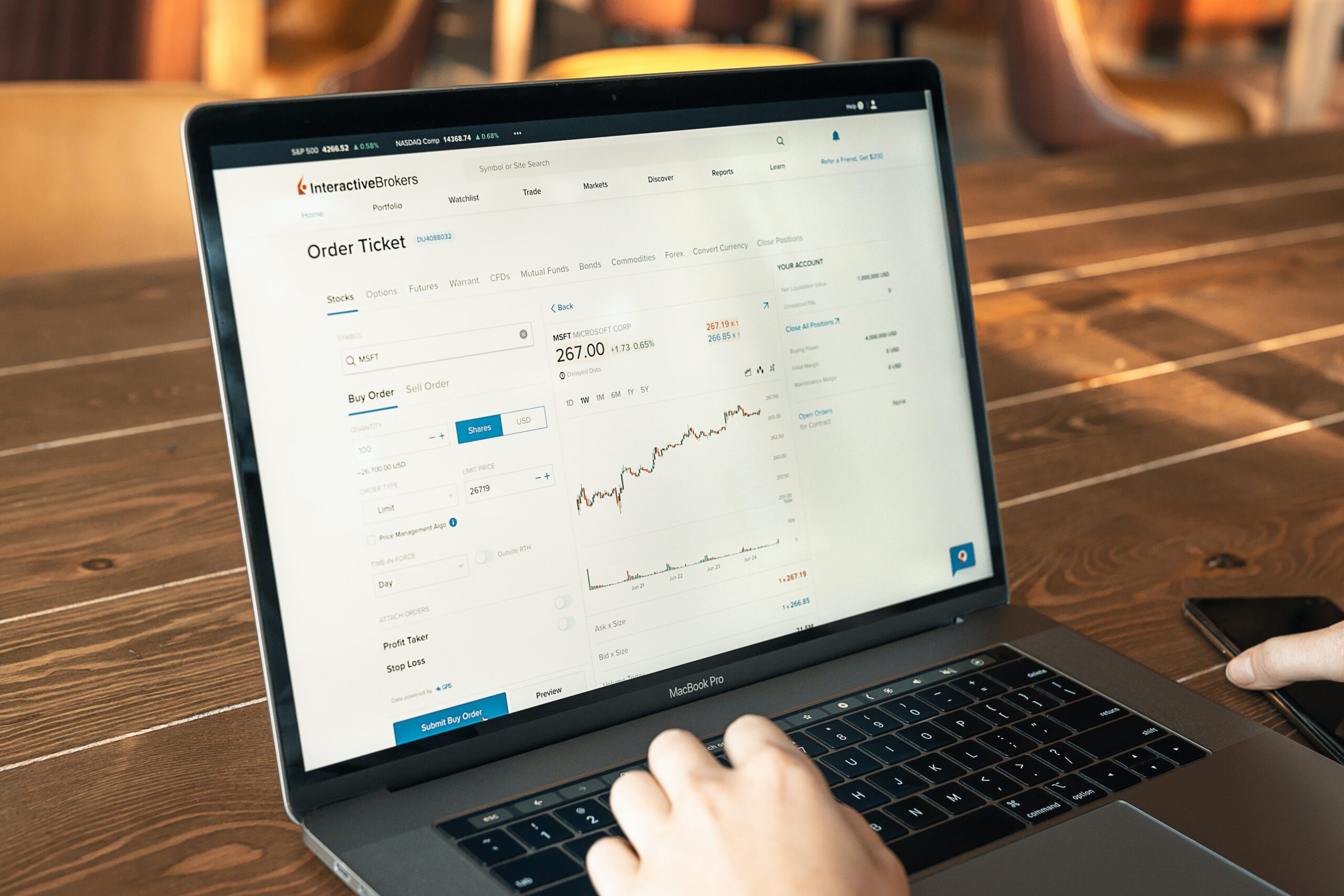 Startup di assistenza agli anziani: 16 investitori
