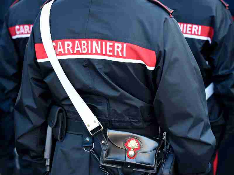 Come posso denunciare i carabinieri