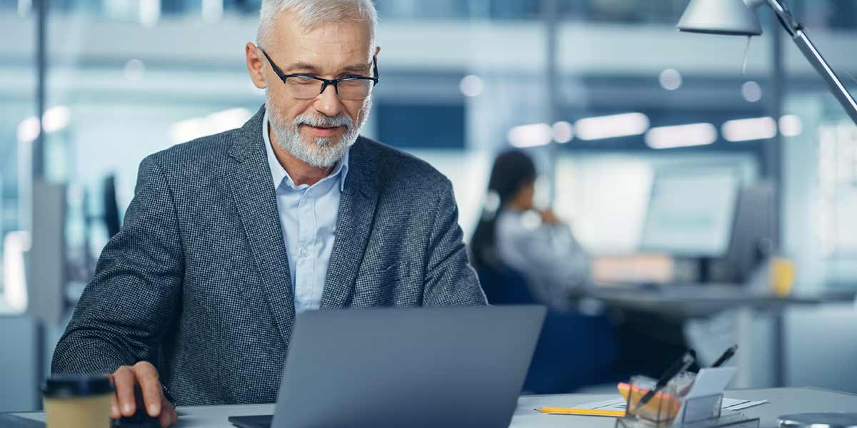 Aiuti per disoccupati over 50 nel 2024: quali sono e come richiederli