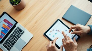 ottimizzare il funnel con dati e attribution model guida pratica 1772207864